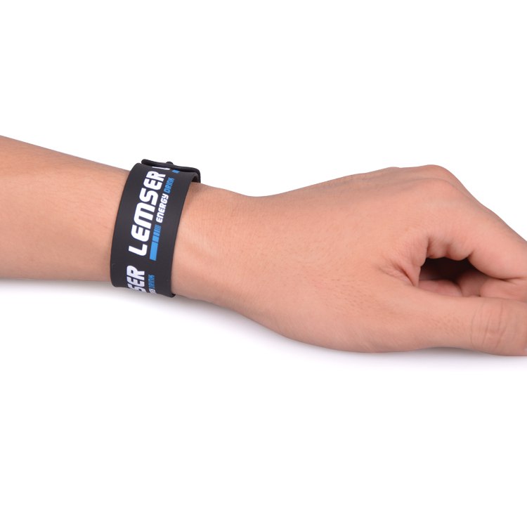 硅胶礼品：拍拍手环